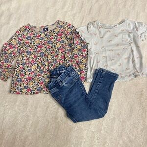 GAP bundle of jeggings and two tops (3T)